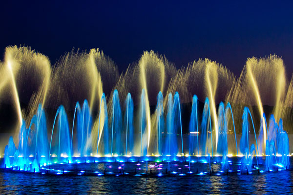West Lake Musical Fountain