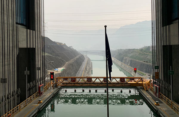 Option Visit to Three Gorges Dam Ship Lift